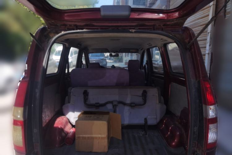 Used Wuling Hongguang 2013 1.5L Base Version Trunk