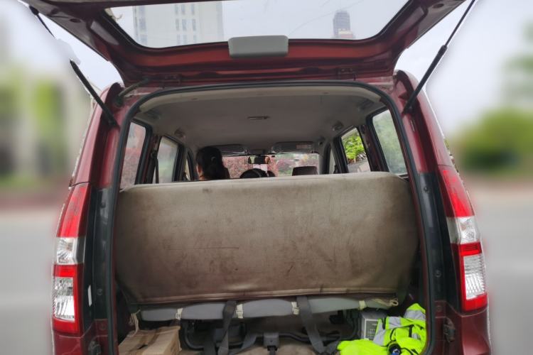 Used Wuling Hongguang 2013 1.5L Base Version Trunk