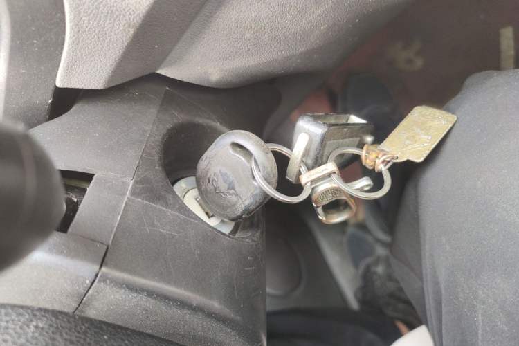 Used Wuling Hongguang 2013 1.5L Base Version Vehicle Key