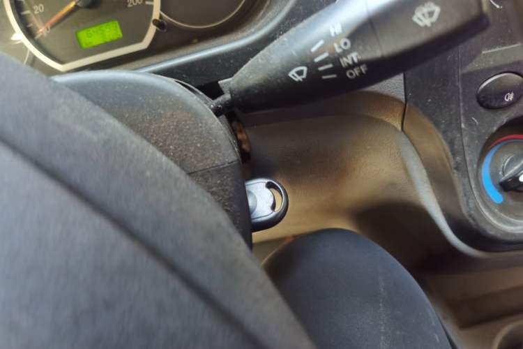 Used Wuling Hongguang 2013 1.5L Base Version Vehicle Key