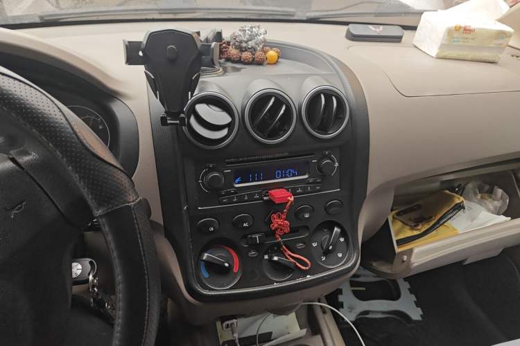 Used Wuling Hongguang 2013 1.5L Comfort Model Audio And AC Panel