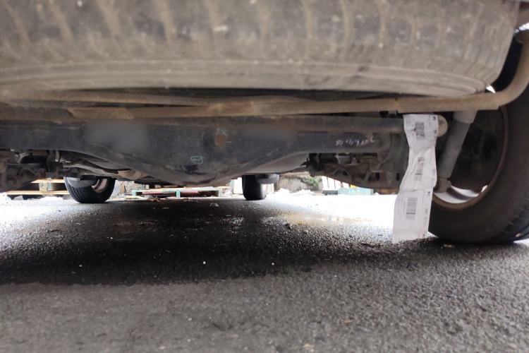 Used Wuling Hongguang 2013 1.5L Standard Version Chassis Front