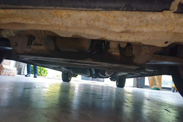Used Wuling Hongguang 2013 1.5L S Luxury Model Chassis Front