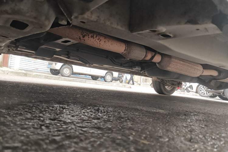 Used Wuling Hongguang 2013 1.5L Comfort Model Chassis Front Left