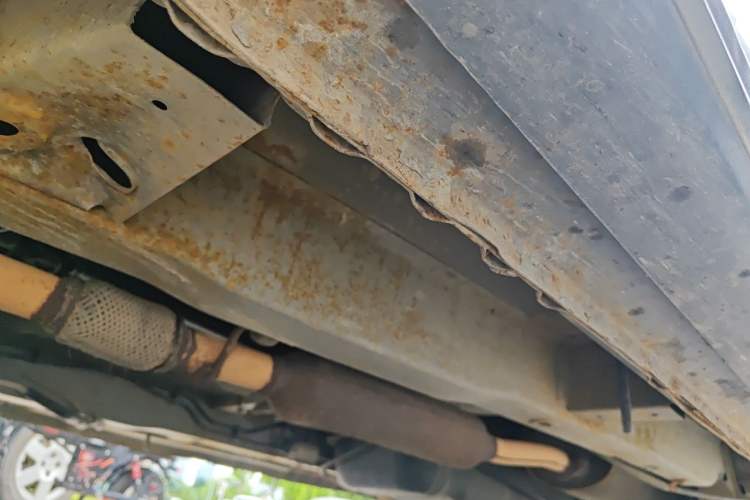 Used Wuling Hongguang 2013 1.5L S Comfort Model Chassis Front Left
