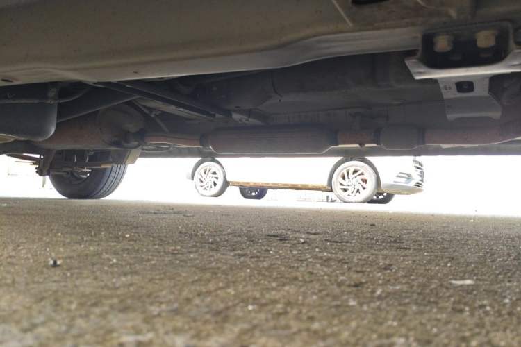 Used Wuling Hongguang 2013 1.5L Base Version Chassis Front Right