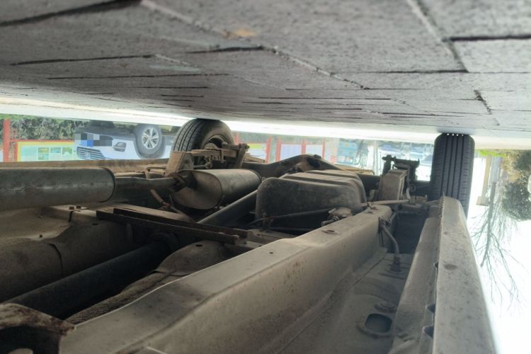 Used Wuling Hongguang 2013 1.5L Base Version Chassis Front Right