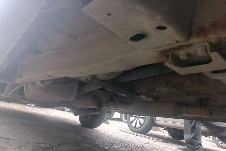 Used Wuling Hongguang 2013 1.5L Base Version Chassis Front Right