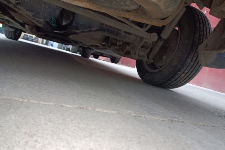 Used Wuling Hongguang 2013 1.5L Comfort Model Chassis Rear