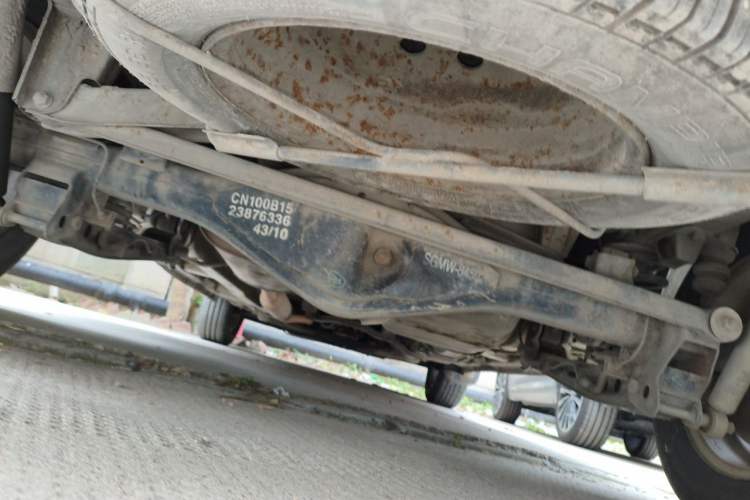 Used Wuling Hongguang 2013 1.5L Base Version Chassis Rear