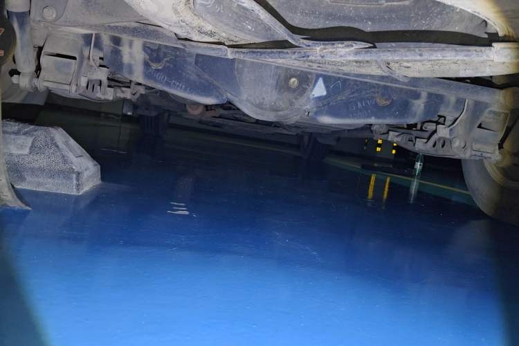 Used Wuling Hongguang 2013 1.5L S Luxury Model Chassis Rear
