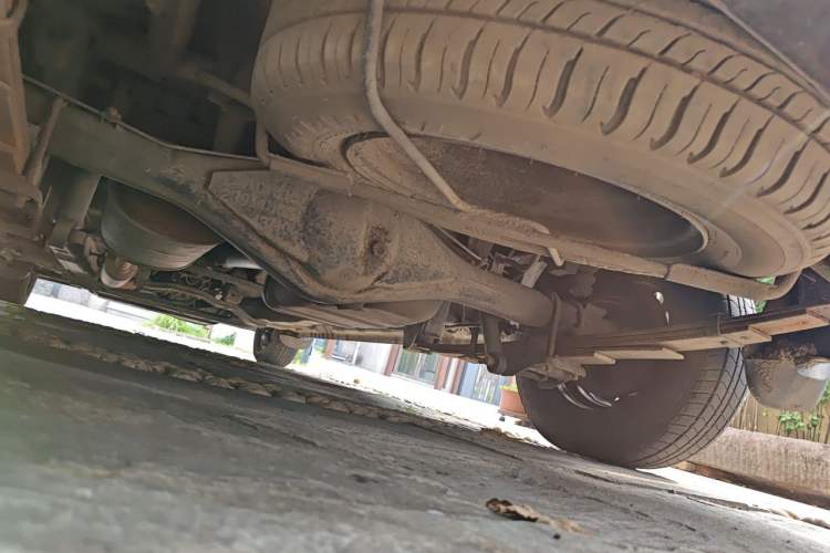 Used Wuling Hongguang 2013 1.5L Base Version Chassis Rear Left