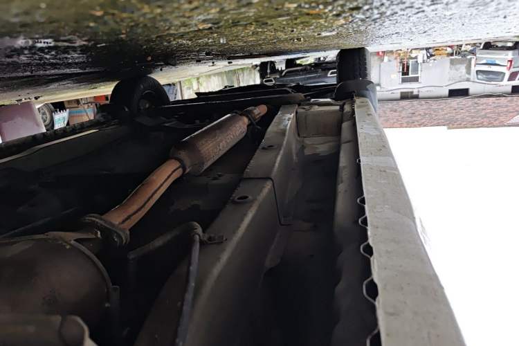 Used Wuling Hongguang 2013 1.5L Base Version Chassis Rear Left