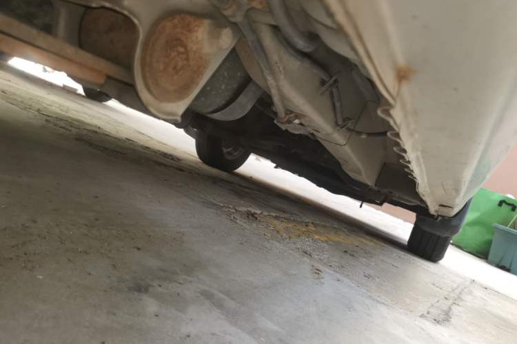 Used Wuling Hongguang 2013 1.5L Base Version Chassis Rear Right