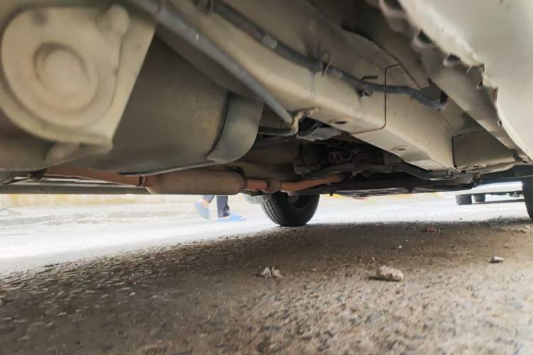 Used Wuling Hongguang 2013 1.5L Base Version Chassis Rear Right