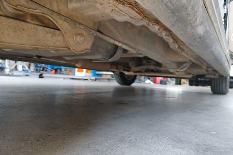 Used Wuling Hongguang 2013 1.5L S Luxury Model Chassis Rear Right