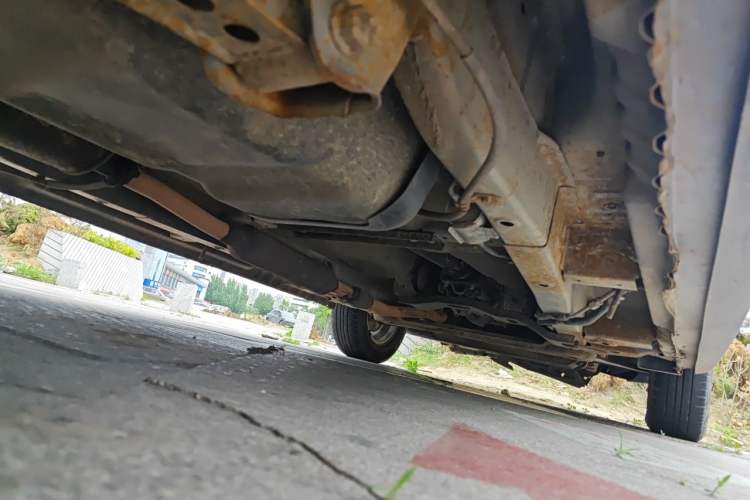 Used Wuling Hongguang 2013 1.5L S Comfort Model Chassis Rear Right