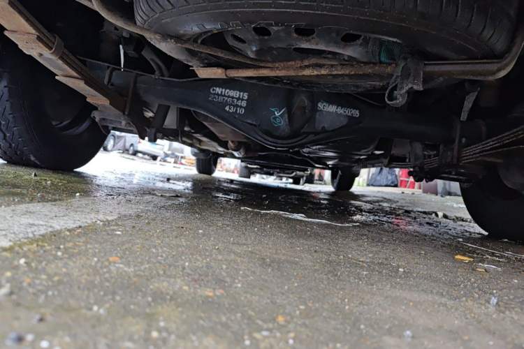 Used Wuling Hongguang 2013 1.5L Base Version Chassis Rear