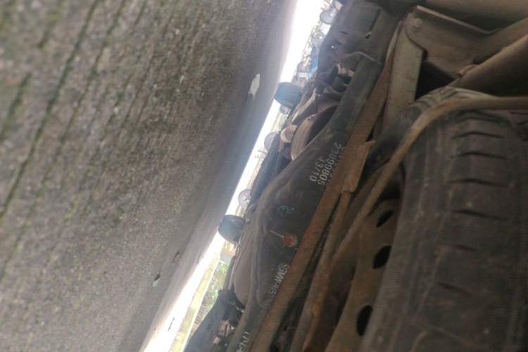 Used Wuling Hongguang 2013 1.5L Base Version Chassis Rear