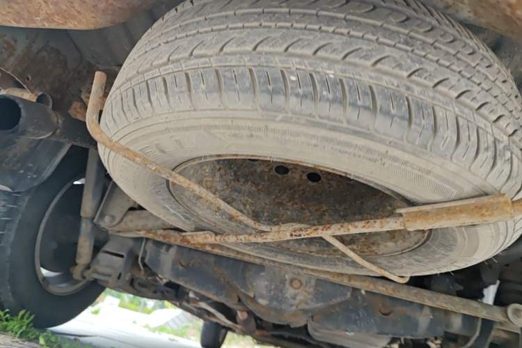 Used Wuling Hongguang 2013 1.5L S Comfort Model Chassis Rear