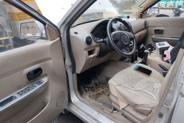 Used Wuling Hongguang 2013 1.5L Standard Version Driver Seat