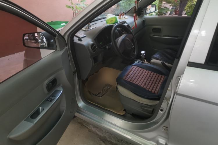 Used Wuling Hongguang 2013 1.5L Base Version Driver Seat