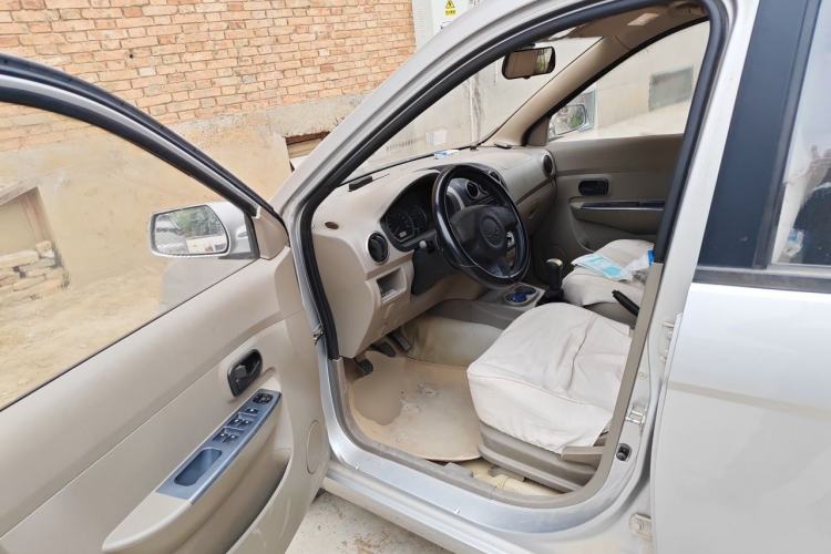 Used Wuling Hongguang 2013 1.5L Comfort Model Driver Seat