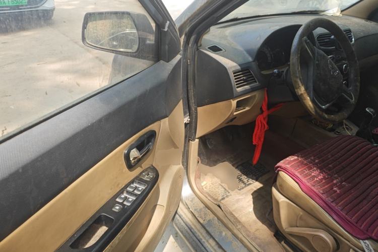 Used Wuling Hongguang 2013 1.5L S Comfort Model Driver Seat