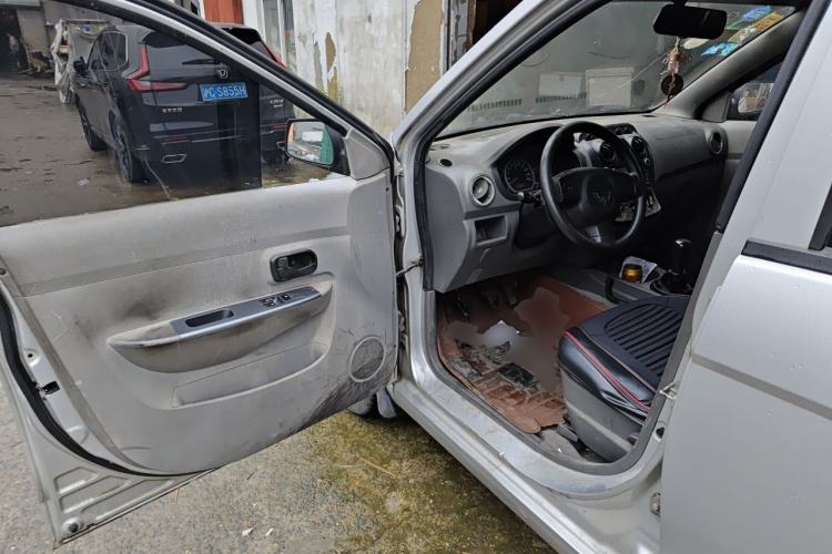 Used Wuling Hongguang 2013 1.5L Base Version Driver Seat
