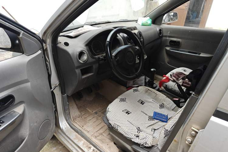 Used Wuling Hongguang 2013 1.5L Base Version Driver Seat