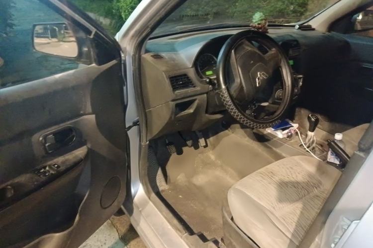 Used Wuling Hongguang 2013 1.5L Base Version Driver Seat