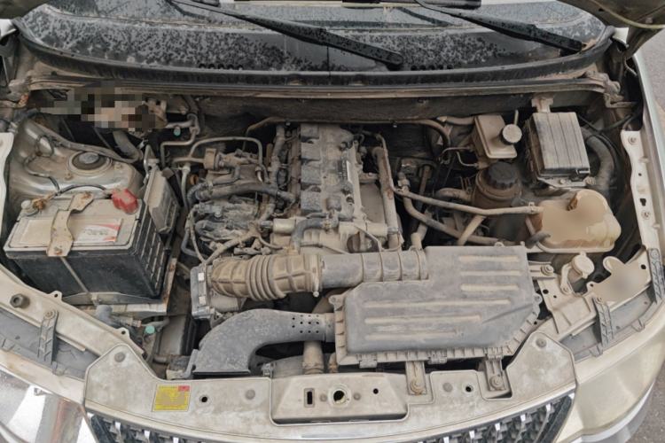 Used Wuling Hongguang 2013 1.5L Comfort Model Engine Bay