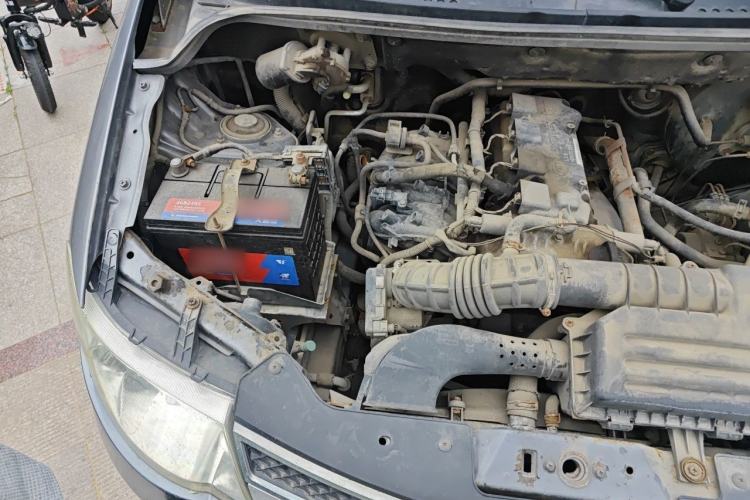 Used Wuling Hongguang 2013 1.5L S Comfort Model Engine Bay Right