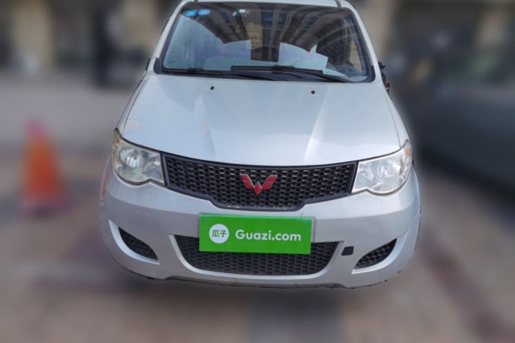 Used Wuling Hongguang 2013 1.5L Base Version Front