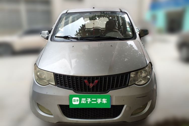 Used Wuling Hongguang 2013 1.5L Base Version Front