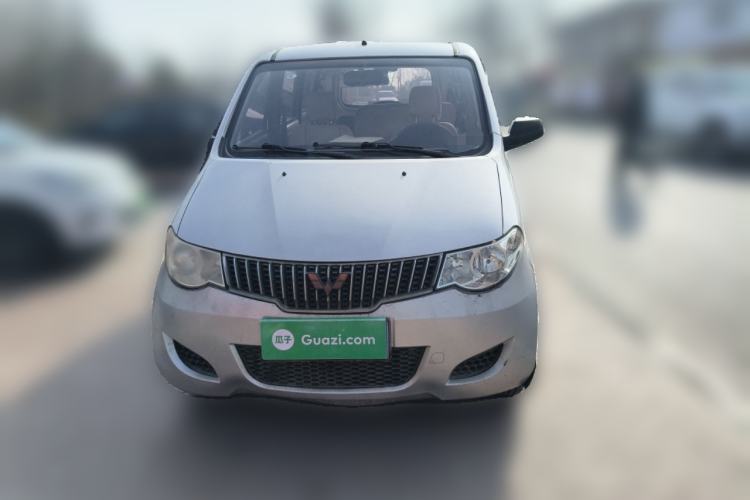 Used Wuling Hongguang 2013 1.5L Base Version Front