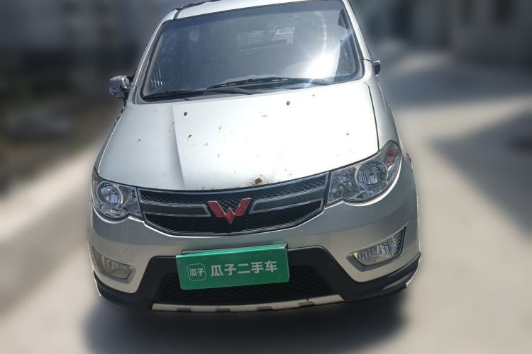 Used Wuling Hongguang 2013 1.5L S Comfort Model Front