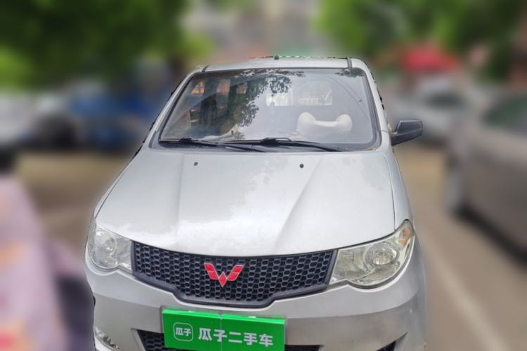 Used Wuling Hongguang 2013 1.5L Base Version Front