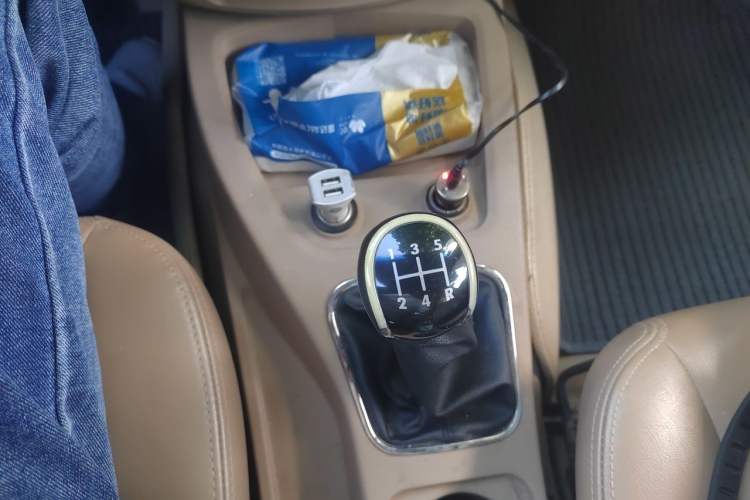 Used Wuling Hongguang 2013 1.5L S Comfort Model Gear Lever