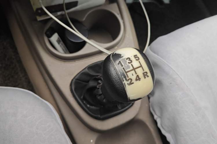 Used Wuling Hongguang 2013 1.5L Comfort Model Gear Lever