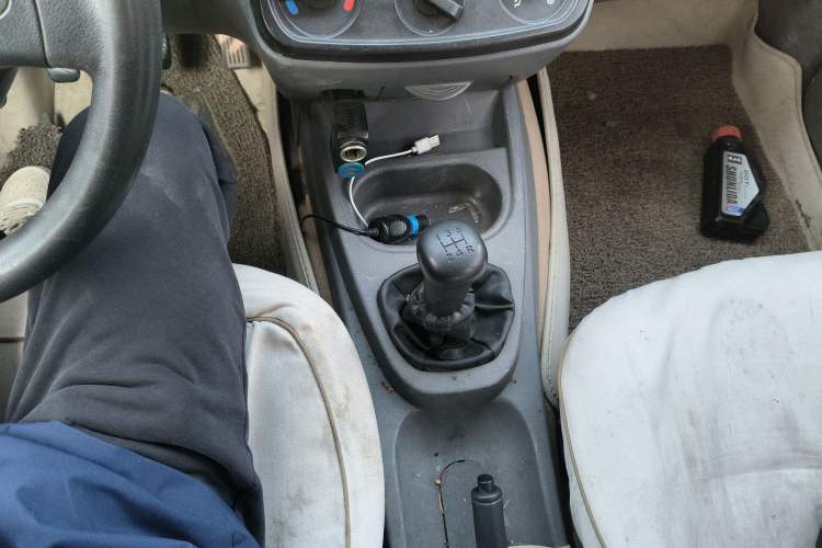 Used Wuling Hongguang 2013 1.5L Base Version Gear Lever