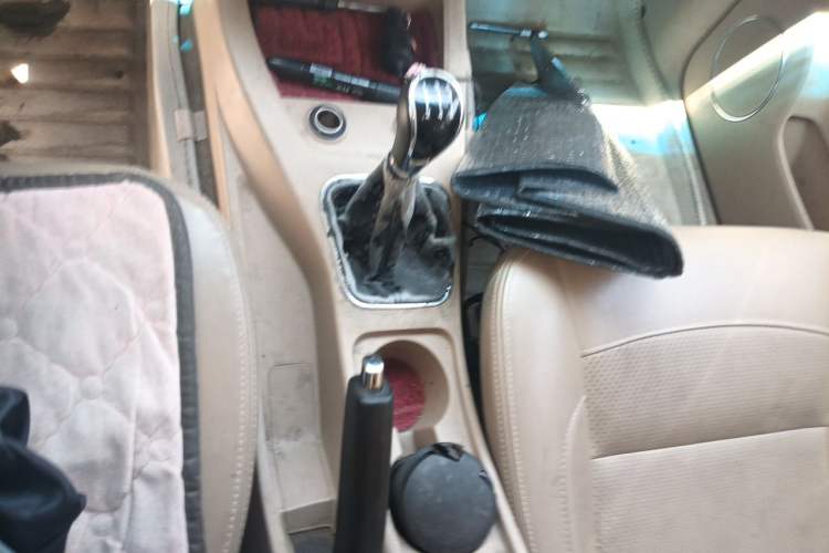 Used Wuling Hongguang 2013 1.5L S Comfort Model Gear Lever