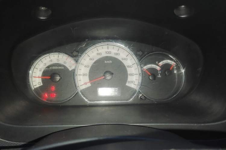 Used Wuling Hongguang 2013 1.2L S Comfort Model China IV Standard Instrument Cluster