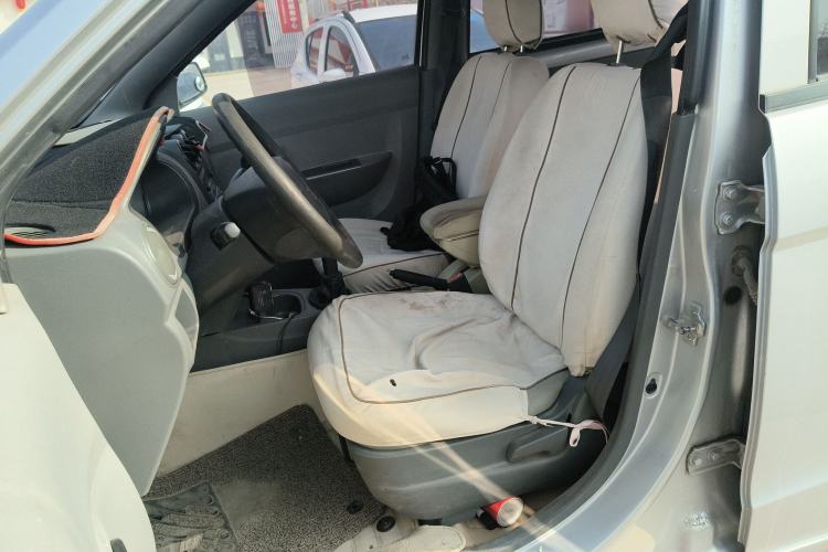 Used Wuling Hongguang 2013 1.5L Base Version Left Front Seat