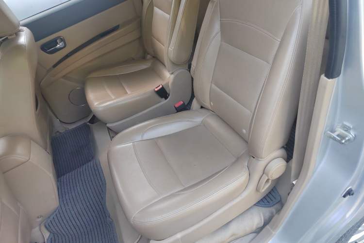Used Wuling Hongguang 2013 1.5L S Comfort Model Left Rear Seat