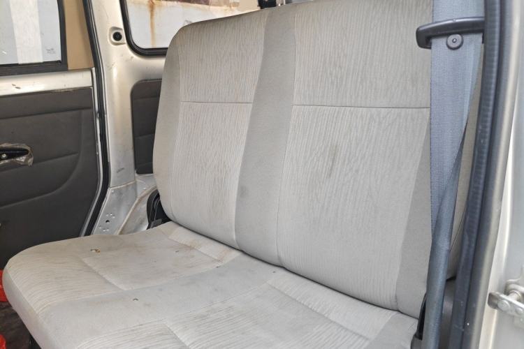 Used Wuling Hongguang 2013 1.5L Base Version Left Rear Seat