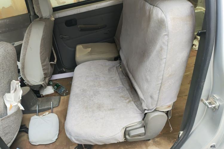 Used Wuling Hongguang 2013 1.5L Base Version Left Rear Seat