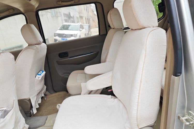 Used Wuling Hongguang 2013 1.5L Comfort Model Left Rear Seat