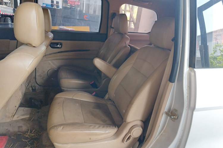 Used Wuling Hongguang 2013 1.5L S Luxury Model Left Rear Seat