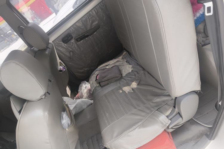 Used Wuling Hongguang 2013 1.5L Base Version Left Rear Seat